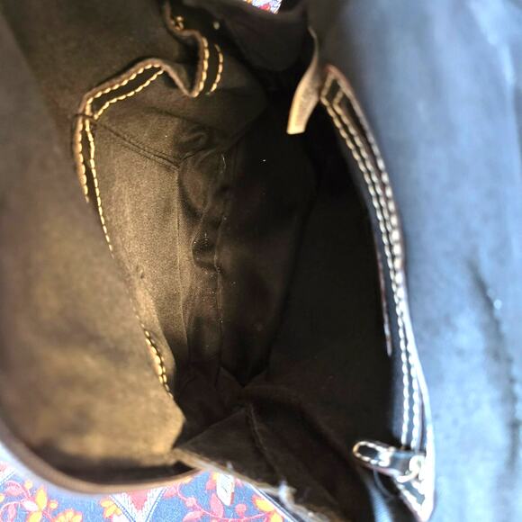 St. Johns Bay Leather Handbag with backpack straps in Black - Picture 6 of 13